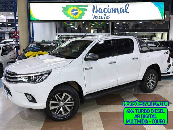 TOYOTA HILUX 2.8 SRX 4X4 CD 16V DIESEL 4P AUTOMÁTICO TOYOTA HILUX 2.8 SRX 4X4 CD 16V DIESEL 4P AUTOMÁTICO